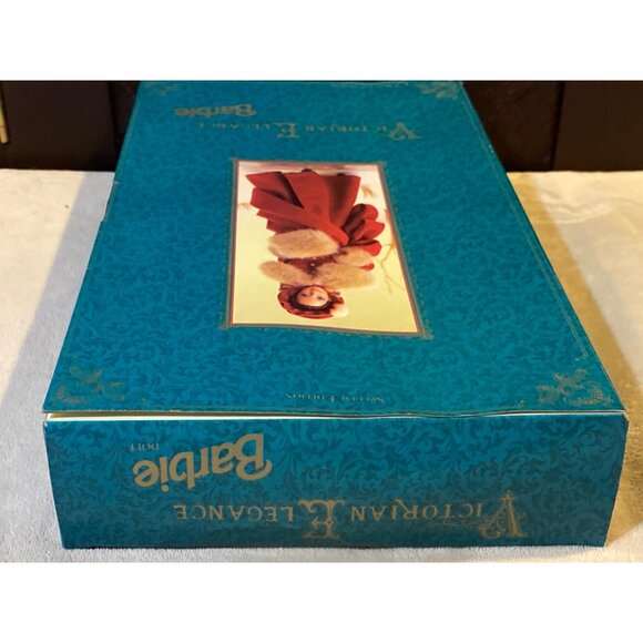 Victorian Elegance Barbie 1994 Mattel 12579 NRFB Red Fur Trim Coat - Picture 6 of 16